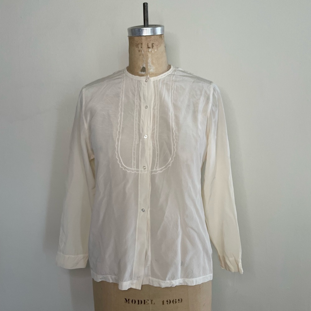 Vintage Barney’s New York Andra Gabrielle silk top beaded cream small